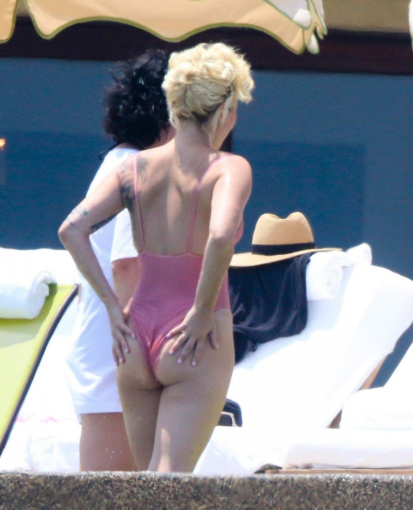 Lady Gaga Sexy 23