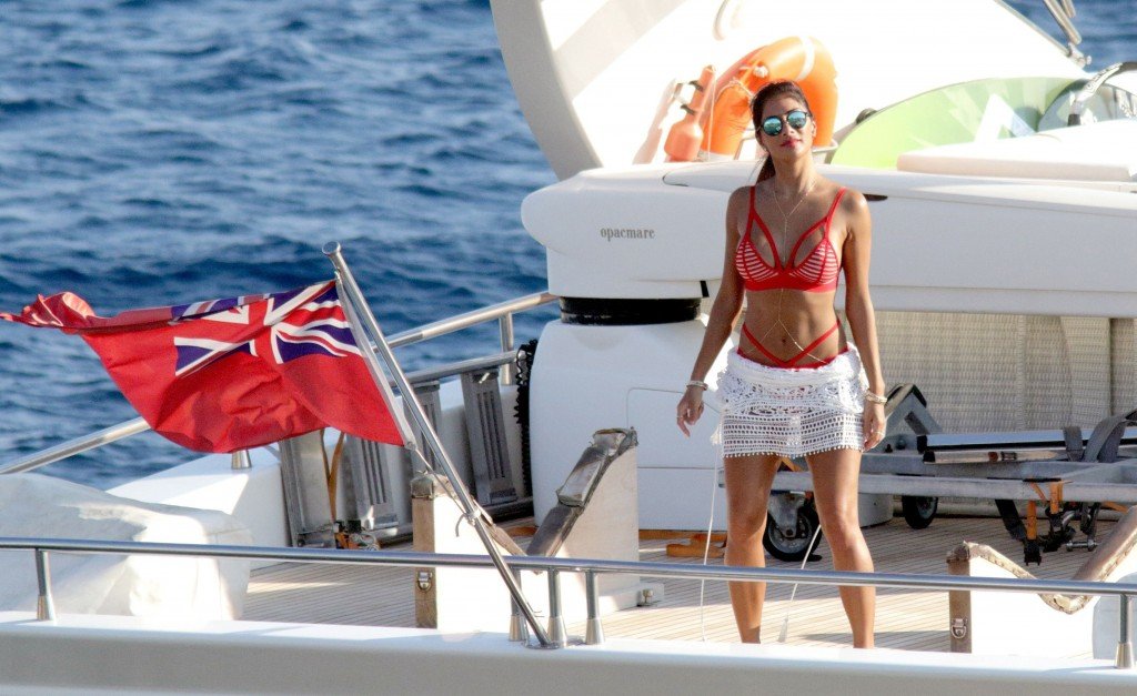 Nicole Scherzinger Sexy thefappening.so-0002