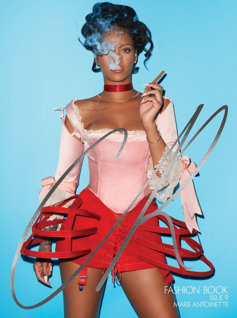 Rihanna Sexy 2