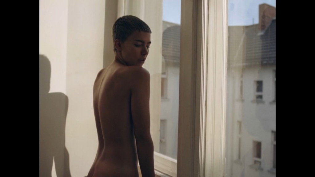 Alina Süggeler Nackt & Sexy 7