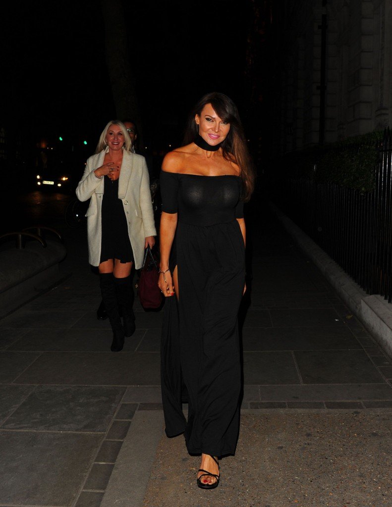 Lizzie Cundy Ohne Unterwäsche 8