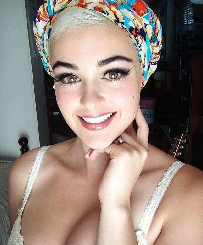 Stefania Ferrario Nackt & Sexy 9