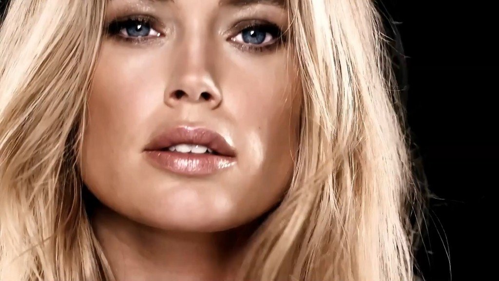 Doutzen Kroes Sexy 18