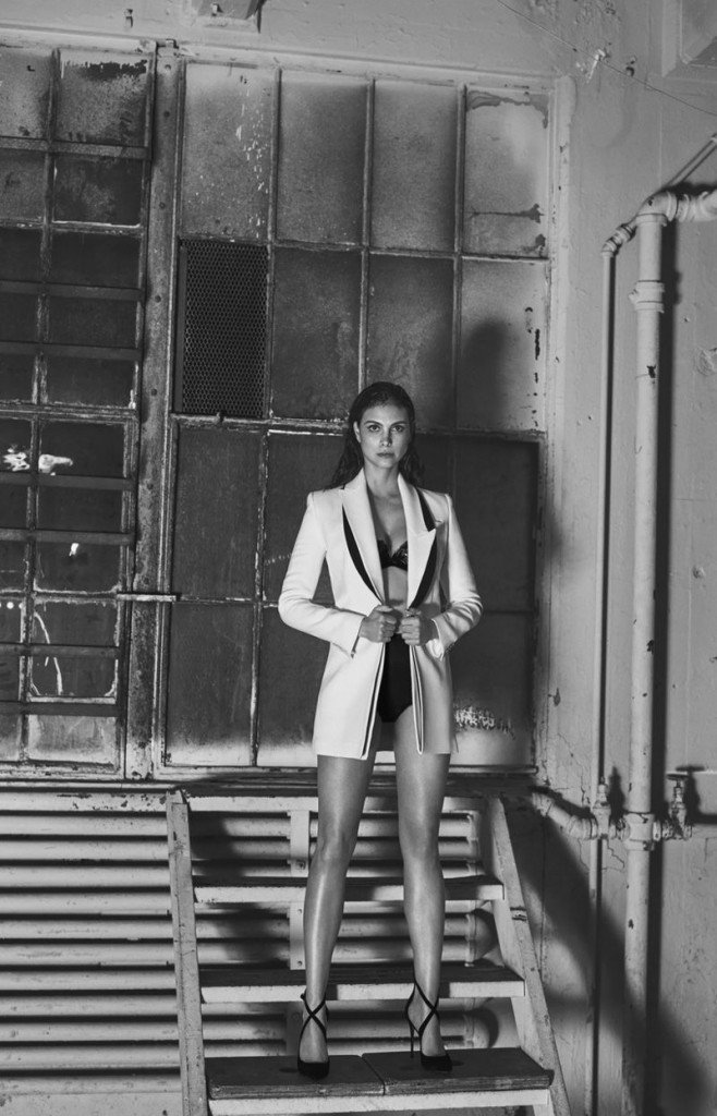 Morena Baccarin Sexy Fotos 2