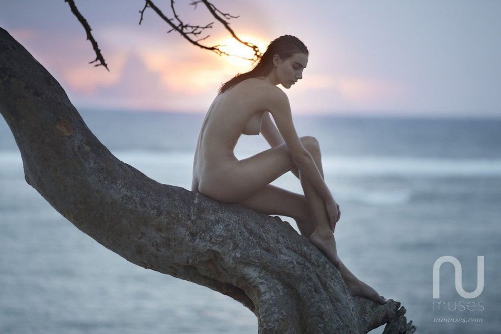 Anna Wolf Naked 2