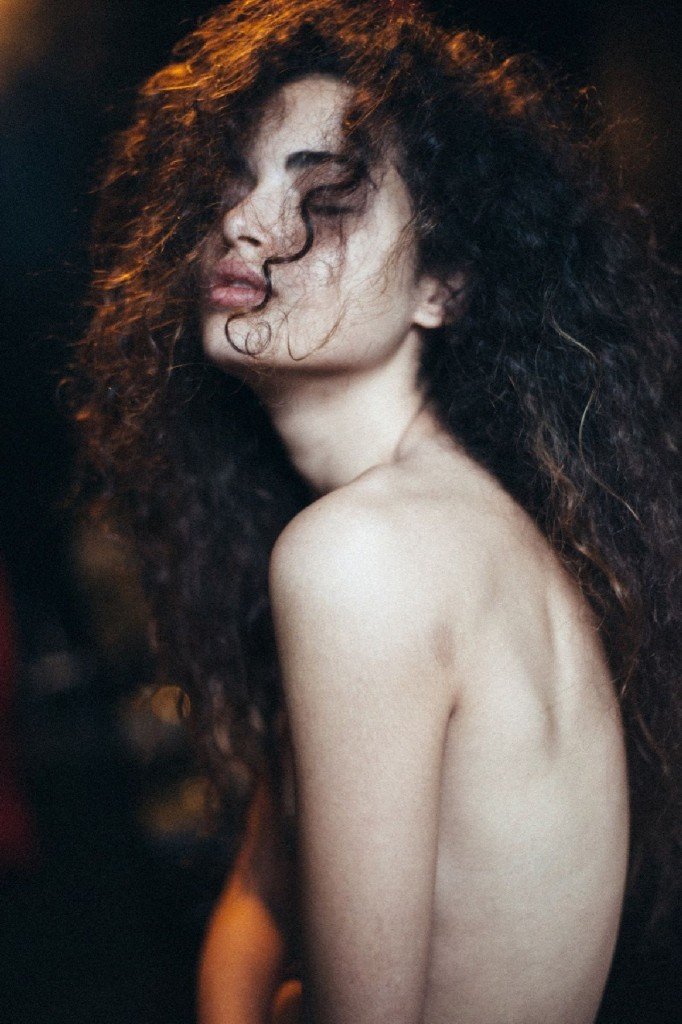 Chiara Scelsi Sexy Topless thefappening.so 3