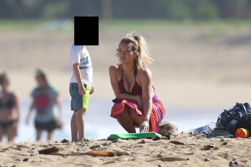 Hilary Duff Sexy thefappening.so 51