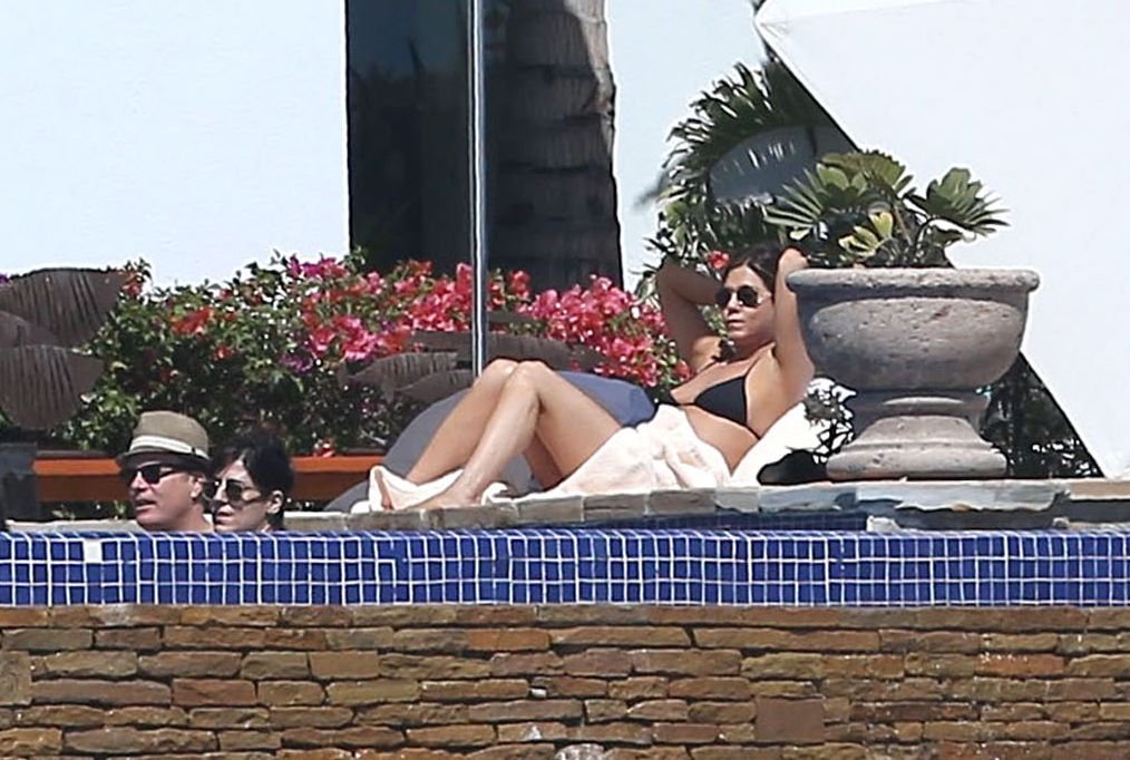 Jennifer Aniston Sexy 13 thefappening.so