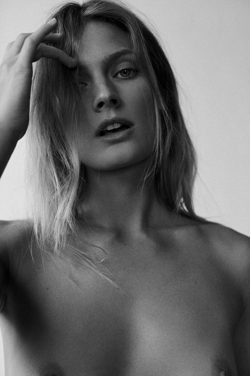 Constance Jablonski Nackt 