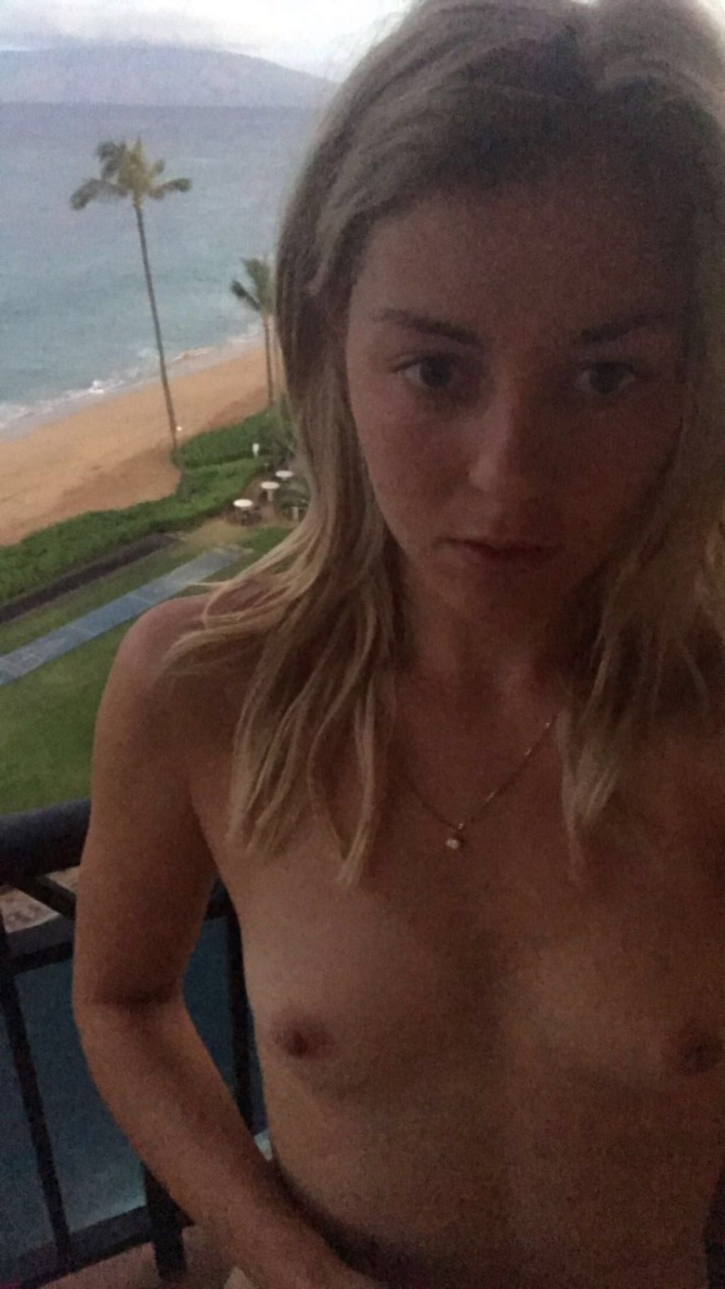 Carina Witthöft Nackt