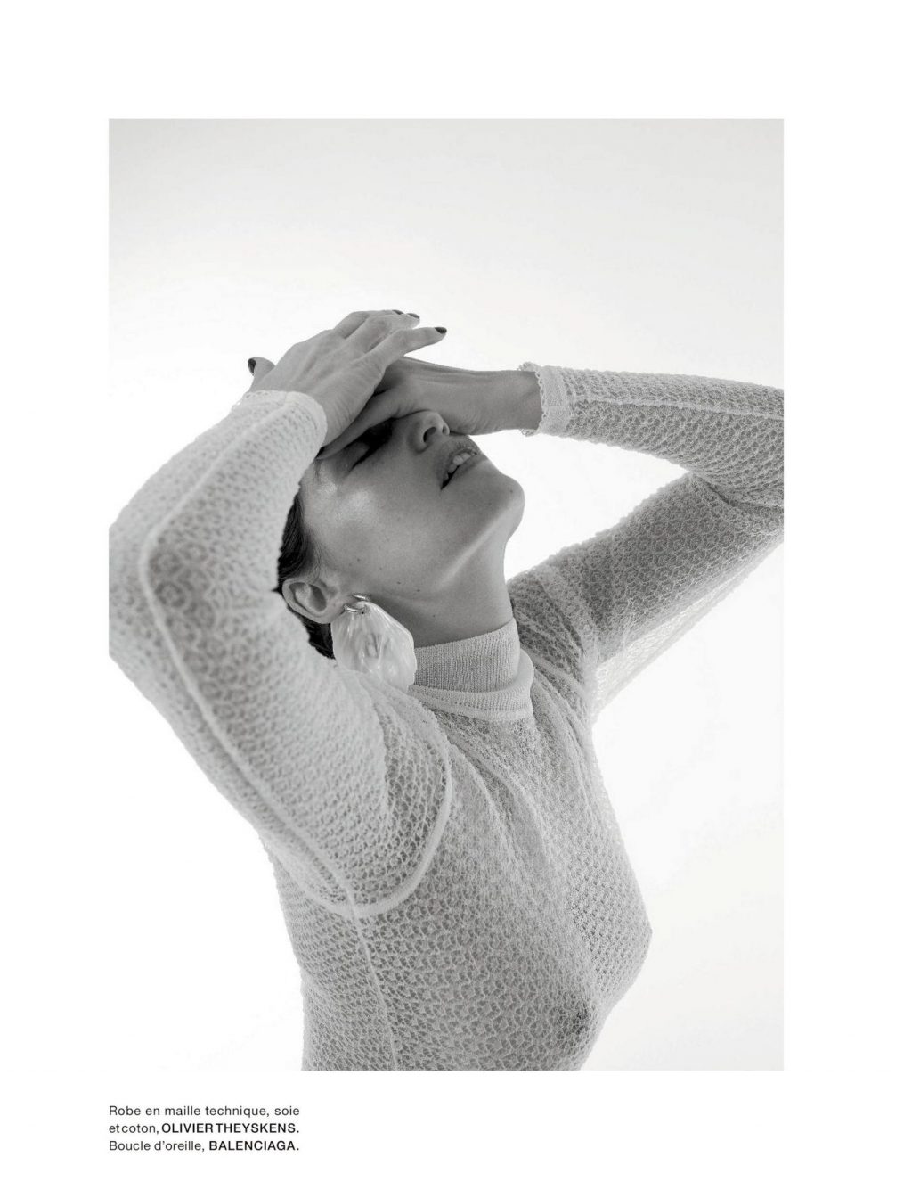 Laetitia Casta Durchsichtig & Sexy - Numéro